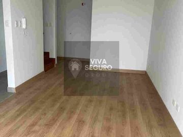 VENDO DEPARTAMENTO  DUPLEX ESTRENO CON BALCÓN DE 2 DORM / 85 M2 / SURQUILLO