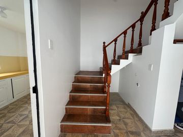 VENTA DE LINDA CASA EN SECTOR1 GRUPO 8 - VILLA EL SALVADOR
