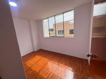 VENTA DE LINDA CASA EN SECTOR1 GRUPO 8 - VILLA EL SALVADOR