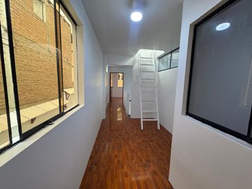 VENTA DE LINDA CASA EN SECTOR1 GRUPO 8 - VILLA EL SALVADOR