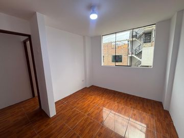 VENTA DE LINDA CASA EN SECTOR1 GRUPO 8 - VILLA EL SALVADOR