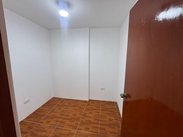 VENTA DE LINDA CASA EN SECTOR1 GRUPO 8 - VILLA EL SALVADOR