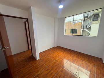 VENTA DE LINDA CASA EN SECTOR1 GRUPO 8 - VILLA EL SALVADOR