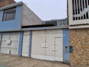 Venta de Casa en Los Olivos