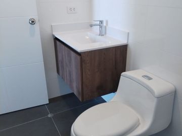 ALQUILER DEPARTAMENTO AV. ROOSEVELT URB. LA AURORA MIRAFLORES