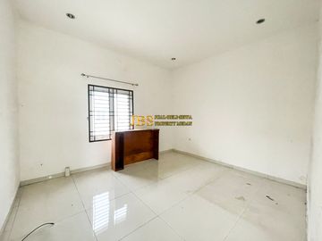 Dijual Villa Komplek Cemara Kuta Jl. Seminyak (Belakang ada kanal)