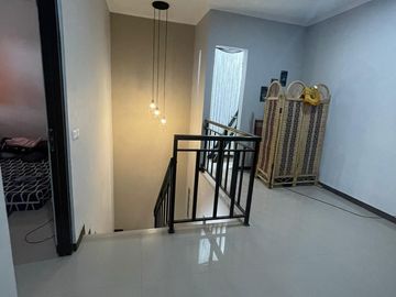 dIJUAL Rumah Villa Mewah Murah di Cikahuripan dkt Wisata Lembang Bandung Barat