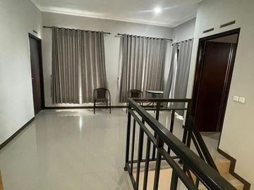 dIJUAL Rumah Villa Mewah Murah di Cikahuripan dkt Wisata Lembang Bandung Barat
