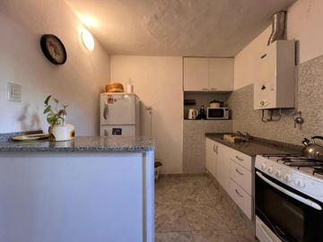 ZUVIRIA 682 – Casa en planta alta a la venta