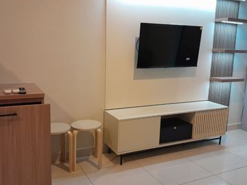 For Rent Apartment The Aspen Peak Residence Full Furnished South Jakarta