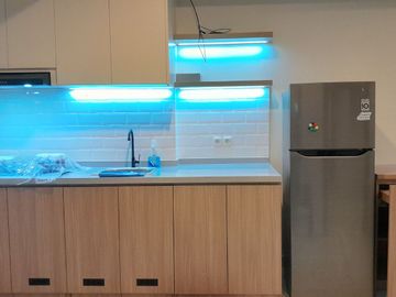 For Rent Apartment The Aspen Peak Residence Full Furnished South Jakarta