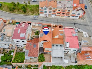 En Venta Amplia Casa Sector Mercado 12 de Abril