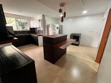 Vendo Oportunidad en Vía a la Costa: casa con área 363m² en Urbanización Los Ángeles