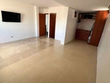 Vendo Oportunidad en Vía a la Costa: casa con área 363m² en Urbanización Los Ángeles