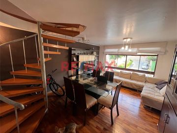 Venta De Departamento Dúplex + Aires