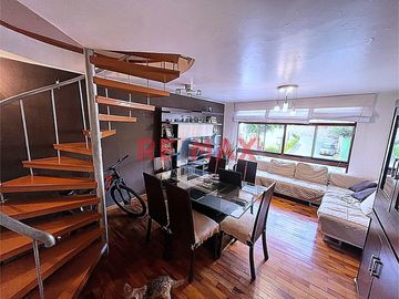 Venta De Departamento Dúplex + Aires
