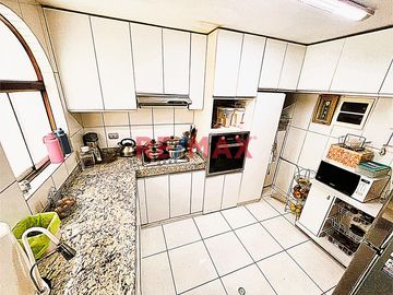 Venta De Departamento Dúplex + Aires