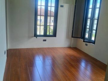 Own a Slice of Paris in Cavite 🇫🇷 Stunning New Home for Sale!