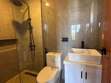 Own a Slice of Paris in Cavite 🇫🇷 Stunning New Home for Sale!