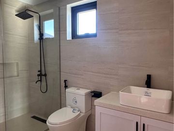 Own a Slice of Paris in Cavite 🇫🇷 Stunning New Home for Sale!