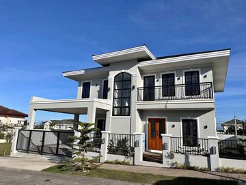 Own a Slice of Paris in Cavite 🇫🇷 Stunning New Home for Sale!