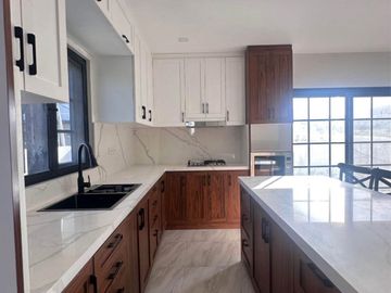 Own a Slice of Paris in Cavite 🇫🇷 Stunning New Home for Sale!
