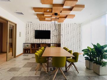 VIVE POR TODO LO ALTO EN EL EDIFICIO MÁS EXCLUSIVO DE QUITO!