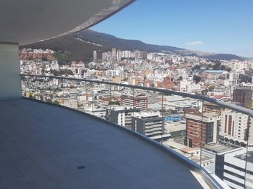 VIVE POR TODO LO ALTO EN EL EDIFICIO MÁS EXCLUSIVO DE QUITO!