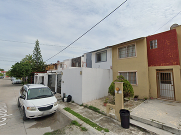 Casa en Tepakán, Mundo Maya, Ciudad del Carmen, Campeche ¡NO CRÉDITOS!