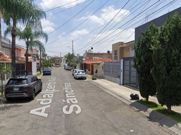 VENTA DE CASA GUADALAJARA