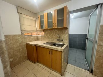 Venta Dpto 1er piso, con terraza y vista a la laguna, urb Las Lagunas, La Molina
