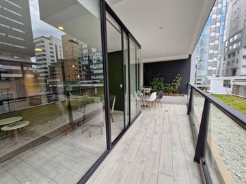 VENDO SUITE, LA CAROLINA,  MODERNA, TOTALMENTE AMOBLADA Y EQUIPADA