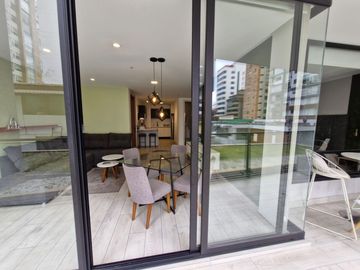 VENDO SUITE, LA CAROLINA,  MODERNA, TOTALMENTE AMOBLADA Y EQUIPADA