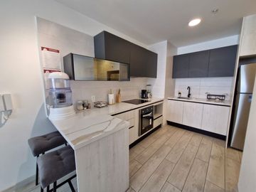 VENDO SUITE, LA CAROLINA,  MODERNA, TOTALMENTE AMOBLADA Y EQUIPADA