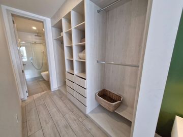 VENDO SUITE, LA CAROLINA,  MODERNA, TOTALMENTE AMOBLADA Y EQUIPADA