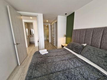 VENDO SUITE, LA CAROLINA,  MODERNA, TOTALMENTE AMOBLADA Y EQUIPADA