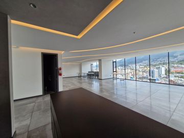 VENDO SUITE, LA CAROLINA,  MODERNA, TOTALMENTE AMOBLADA Y EQUIPADA