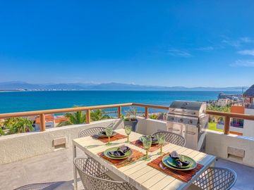 Lujoso Penthouse Amueblado Frente al Mar en Punta Esmeralda | Bucerias Nayarit