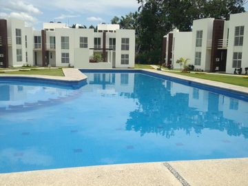 Casa en renta, Residencial Bosques Gallerías, Jiutepec Morelos.
