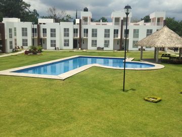 Casa en renta, Residencial Bosques Gallerías, Jiutepec Morelos.