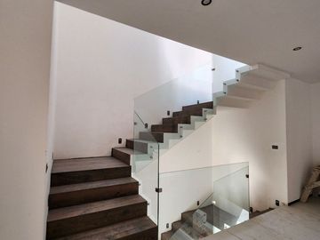 Moderna y espaciosa casa en Monte Magno