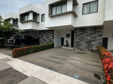 C. FEDERACION, PTO. VALLARTA.