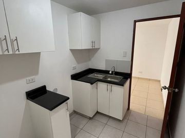 DEPARTAMENTO  EN VENTA - VILLA CLUB 5