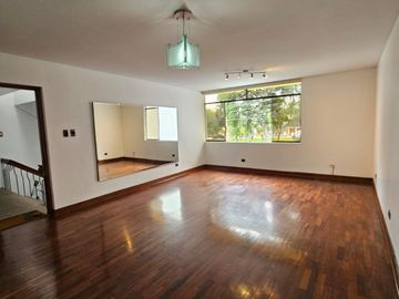 🔑 Vendo Departamento Remodelado En San Borja – Con Terraza Y Linda Vista A Árboles