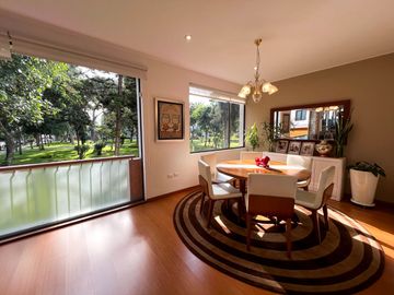 VENTA DE DEPARTAMENTO EN LA AURORA – MIRAFLORES - VISTA AL PARQUE