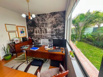 VENTA DE DEPARTAMENTO EN LA AURORA – MIRAFLORES - VISTA AL PARQUE