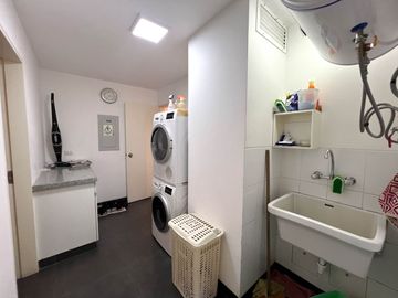 VENTA DE DEPARTAMENTO EN LA AURORA – MIRAFLORES - VISTA AL PARQUE