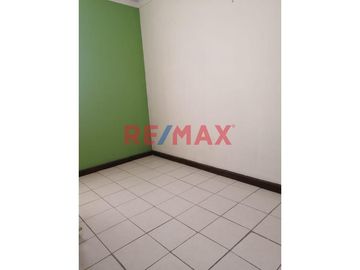 Se Vende Departamento En La Victoria,Cerca Al Emporio Comercial De Gamarra