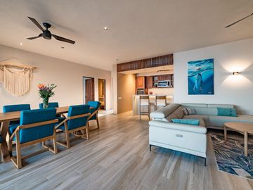 Amanecer with Rooftop Condo