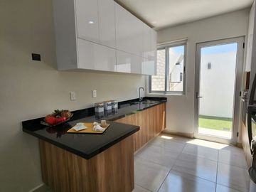 CASA EN VENTA, EN EL MARQUES, QUERETARO